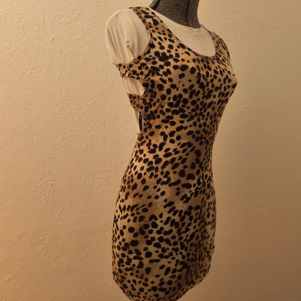 NWT Leopard Print Cris-Cross Open Back -Size S